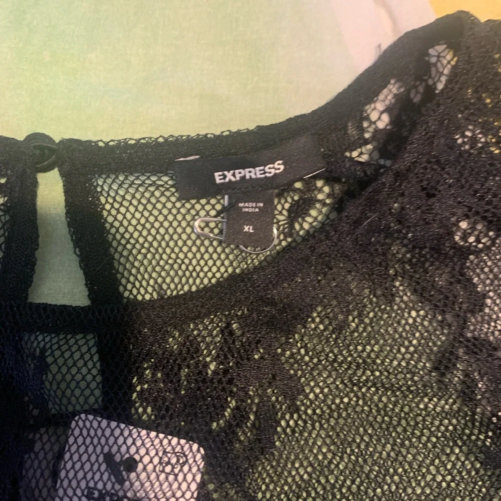 Express Black Lace Blouse with Floral Details - Picture 3 of 3